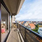 Bright With The Terrace Apartment *