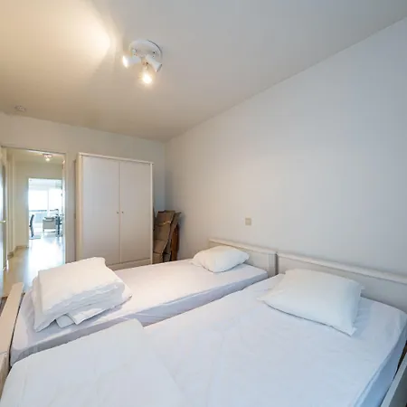 Bright With The Terrace Apartment *