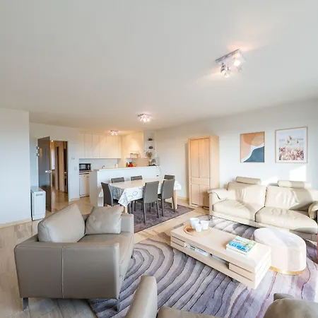 Bright With The Terrace Apartment